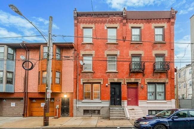 Primary Photo - 2107 N 18th St