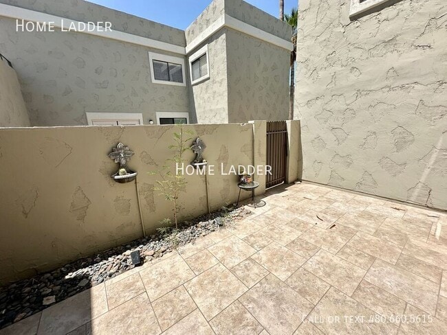 Building Photo - 3309 N 70th St