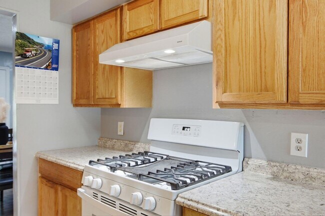 Building Photo - 206 Hiawatha Trail