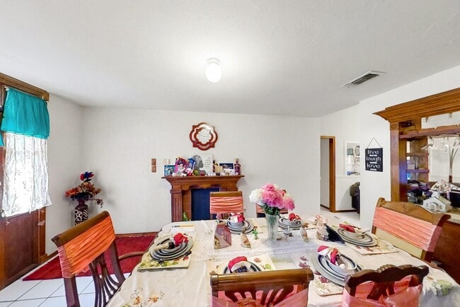 Building Photo - 10719 Carvel Ln