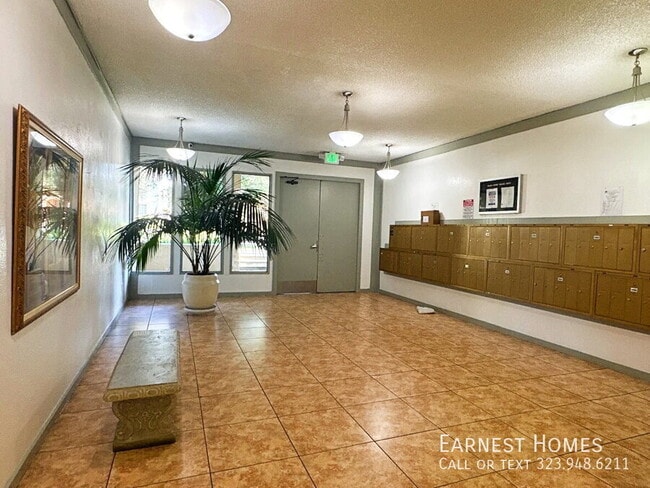 Building Photo - 65 N Allen Ave