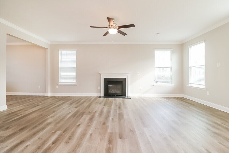 Building Photo - 454 Outwater Ridge Dr