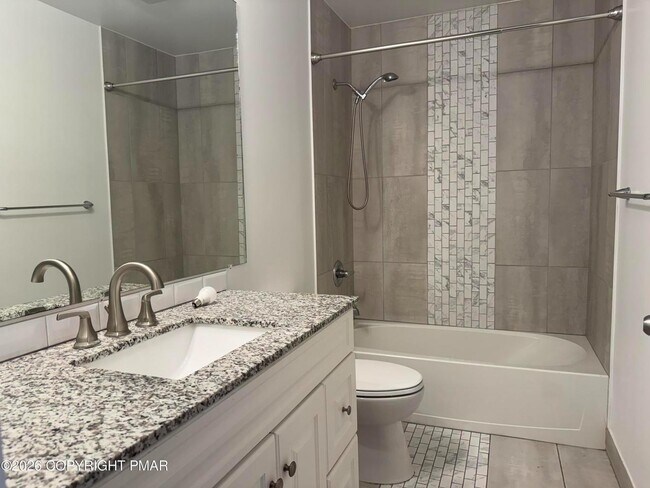 Building Photo - 35 Brookeville Terrace