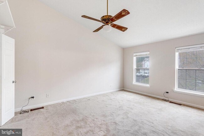 Building Photo - 15385 Bevanwood Dr