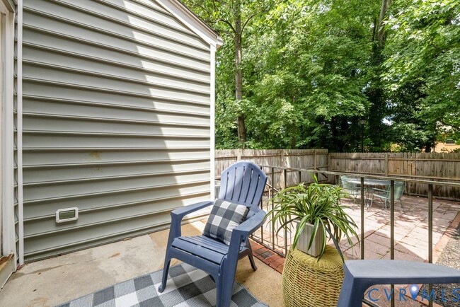 Building Photo - 31 Huneycutt Dr