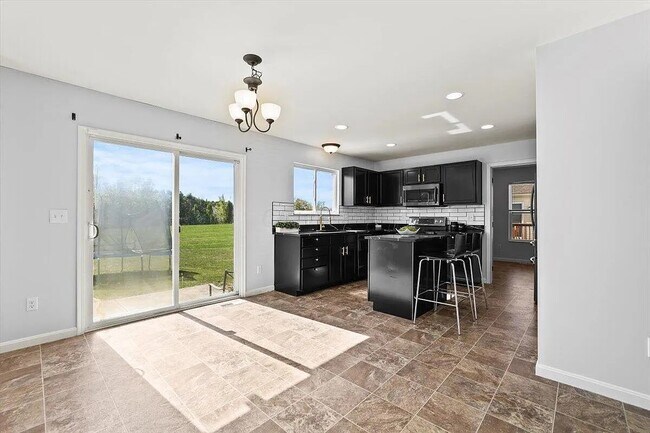 Building Photo - 1571 Morrison Farms Dr