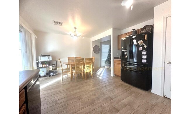 Building Photo - 4778 S Chilean Loop