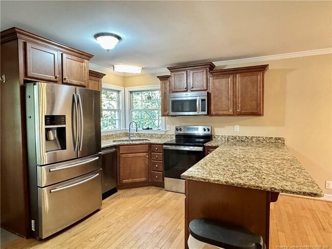 Building Photo - 506 S 14th St