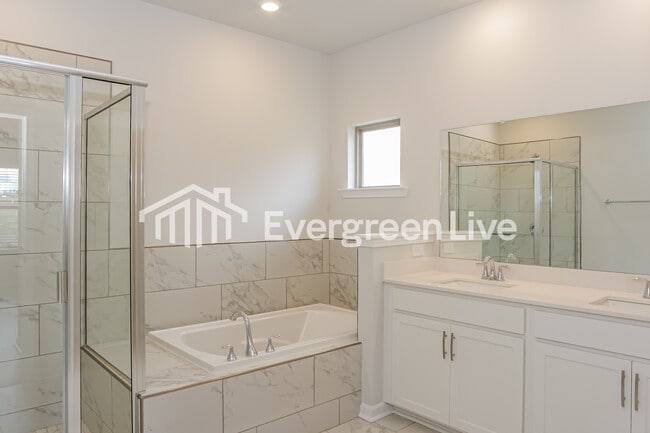 Building Photo - 303 Pond Spg Dr