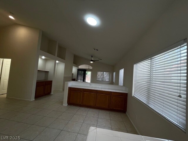 Building Photo - 509 1st Light St