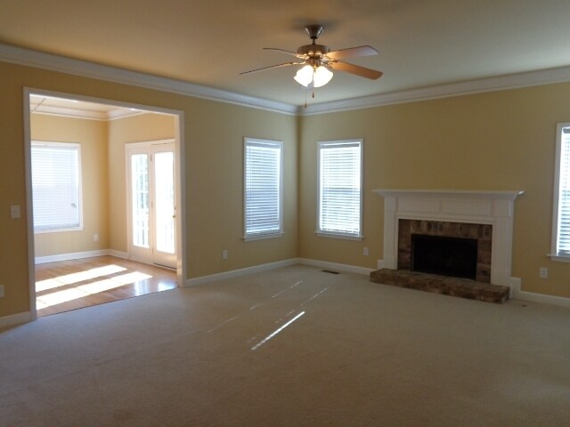 Building Photo - 5000 Idaho Dr