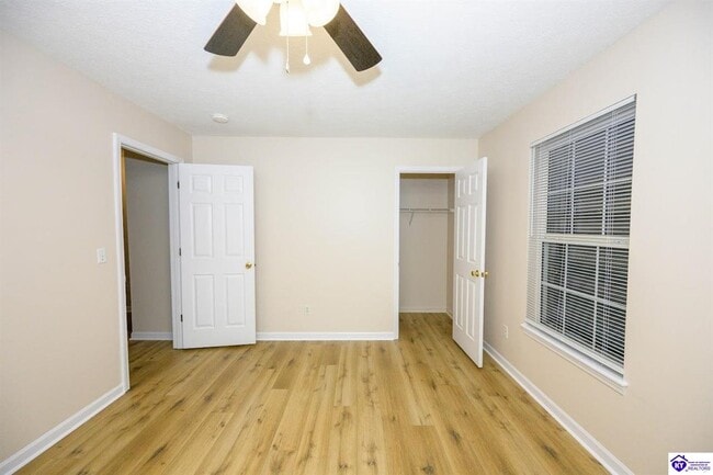 Building Photo - 130 Skyline Dr