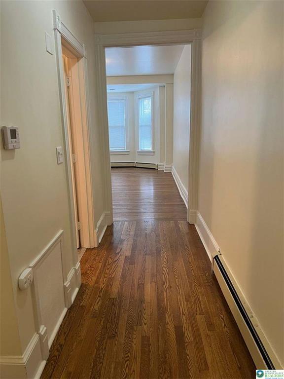 Building Photo - 531 Linden St