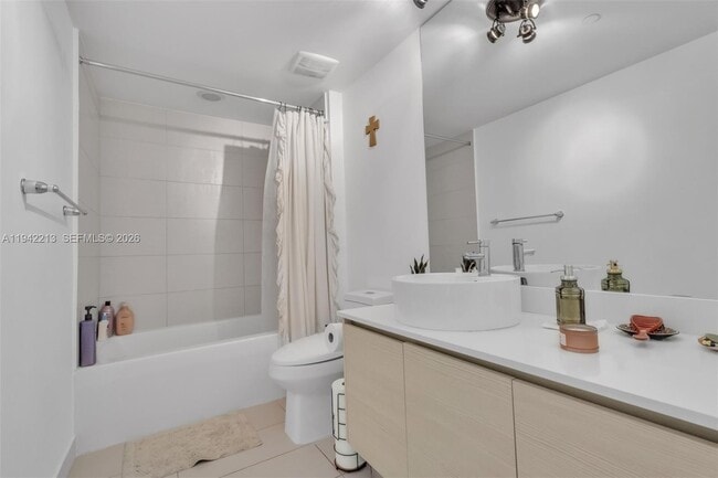 Building Photo - 4250 Biscayne Blvd