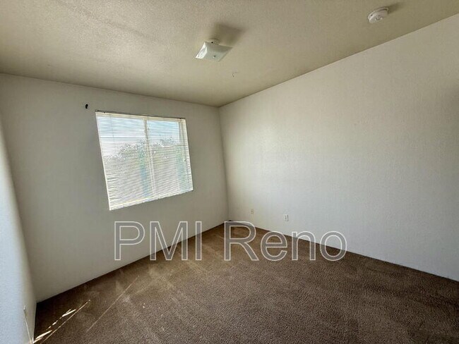 Building Photo - 1600 I St