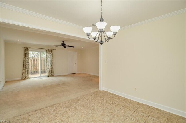 Building Photo - 590 Tenbee Ln