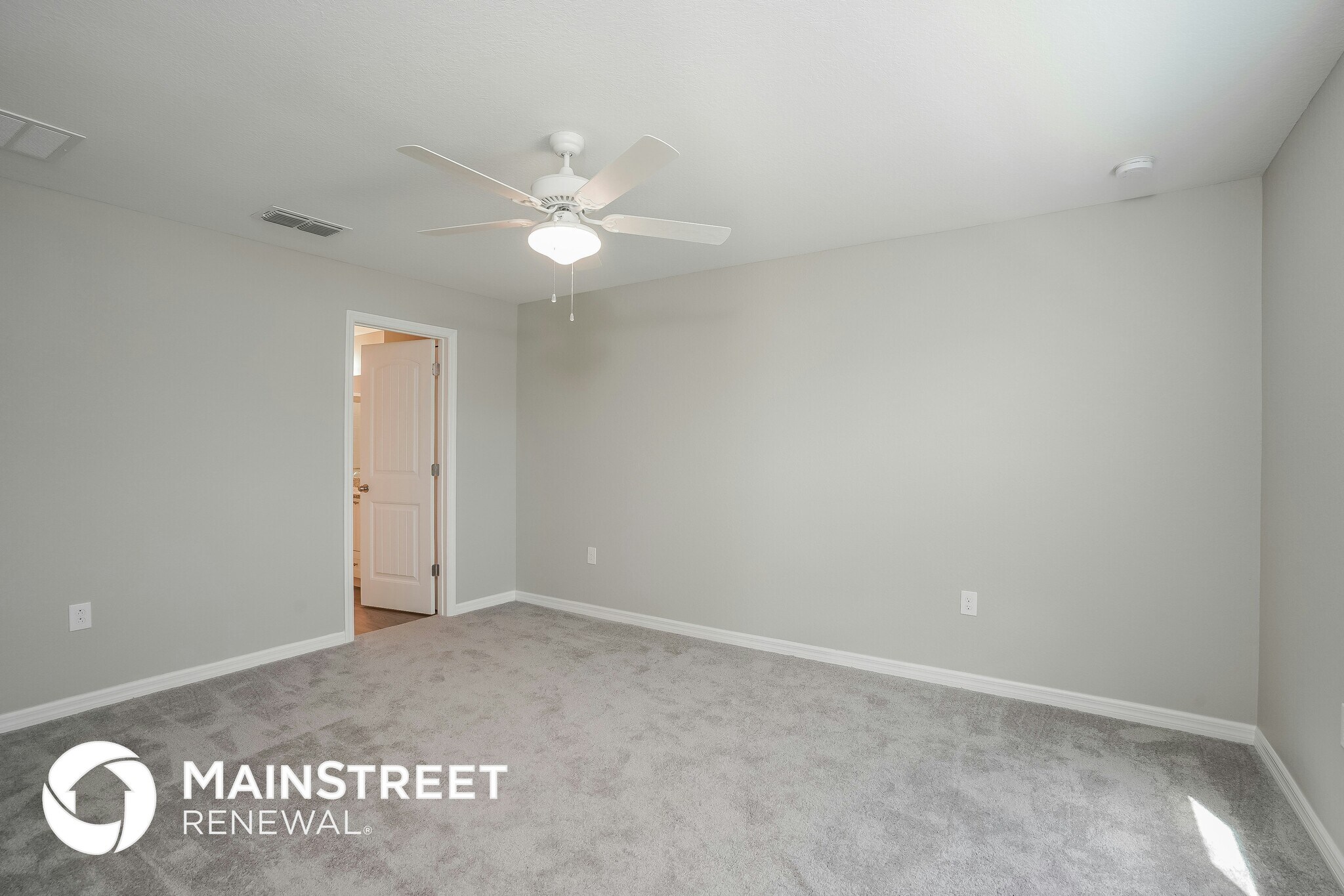 Building Photo - 4109 NE 9th Pl