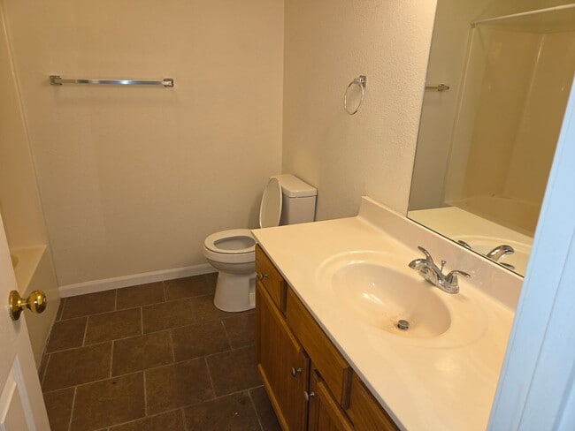 Building Photo - 4508-4510-4510 Nick Ct