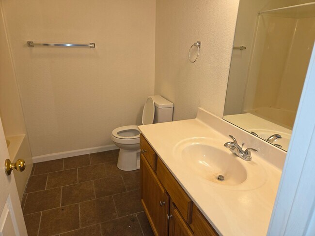 Building Photo - 4508-4510 Nick Ct