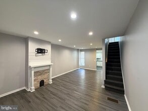 Building Photo - 38 N Redfield St