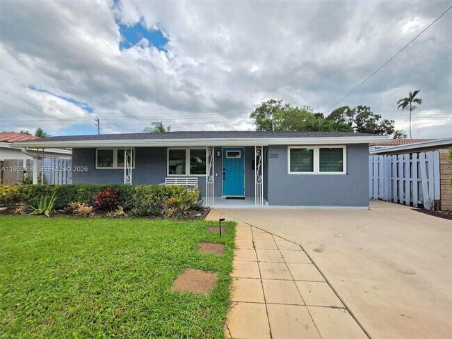 Building Photo - 250 NE 42nd St