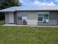 Building Photo - 3217 Jeffcott St