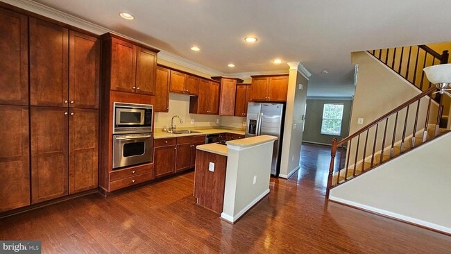 Primary Photo - 1110 Farrish Pl