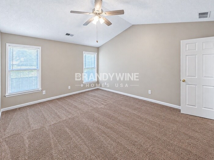 Building Photo - 130 Park Meadows Dr SW
