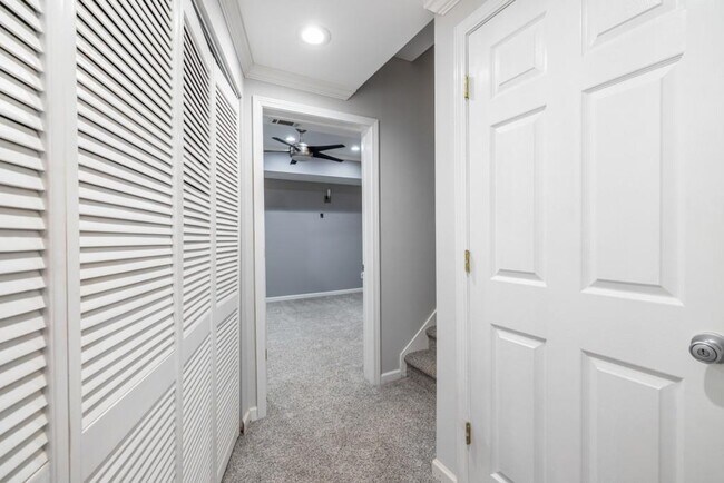 Building Photo - 1759 Regency Park Walk