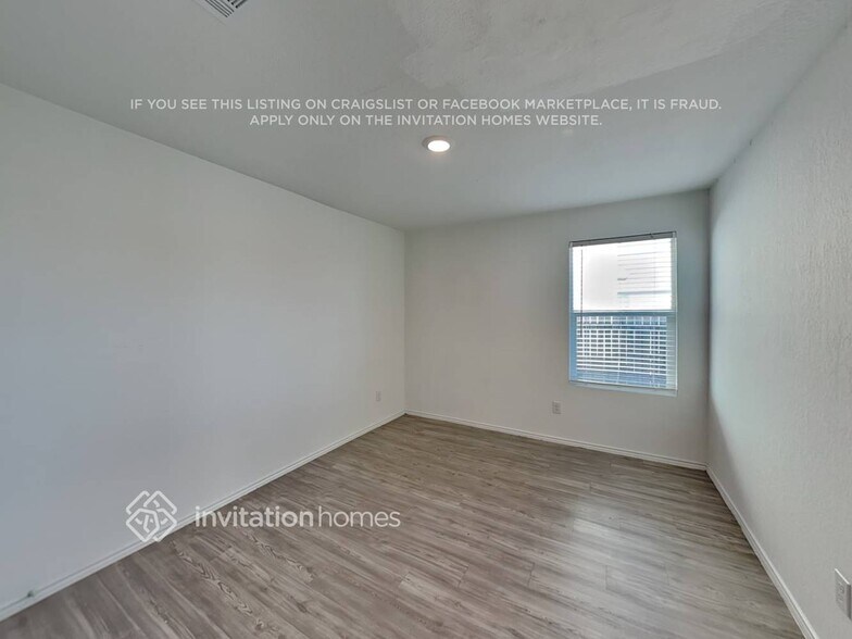 Building Photo - 5933 Antonio Pl