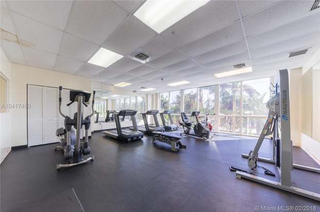 Building Photo - 3500 Coral Wy