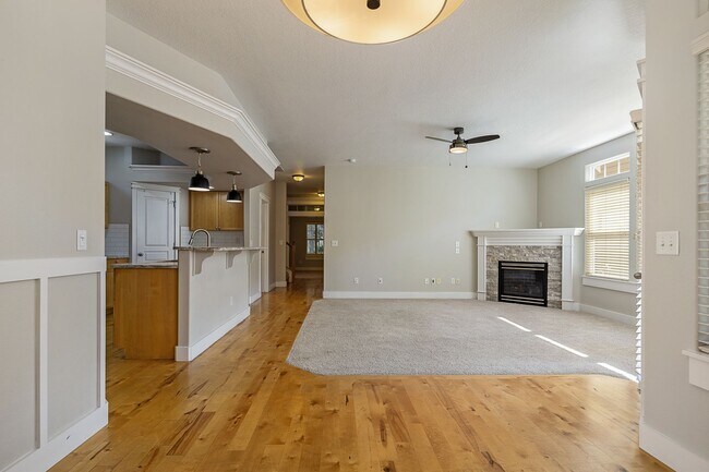 Building Photo - 4177 E Barber Station Way