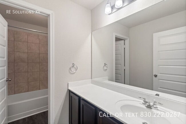 Building Photo - 15219 Selene View