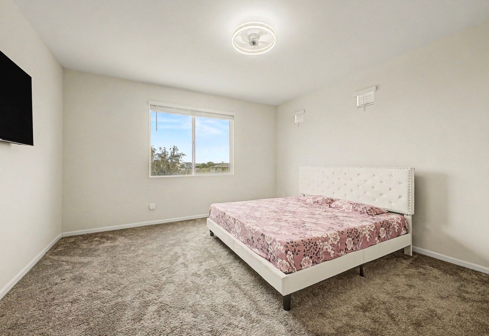 Building Photo - 35 S Biella Pl