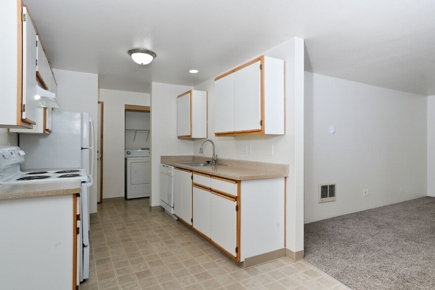 Interior Photo - Beavercreek Meadows