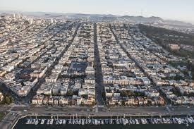 Cow Hollow - 3224A Steiner St
