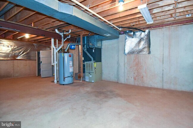 Building Photo - Elegant Brick Colonial on Quiet Cul-de-Sac...