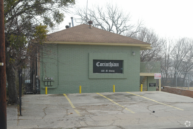 Building Photo - Corinthian
