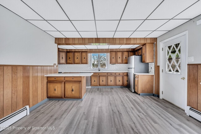 Building Photo - 196-198 Chamberlain St