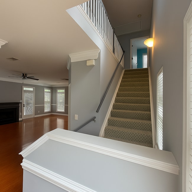 Building Photo - 5119 Silabert Ave