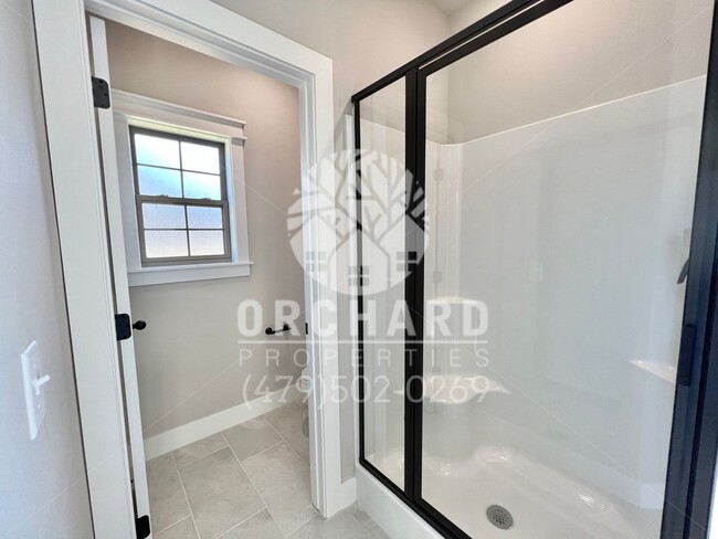 Building Photo - Tontitown- Single-Family Home- Beautiful Blakely Plan