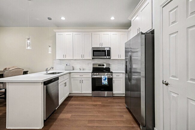 Building Photo - 3521 Avenue N 1/2 Rear