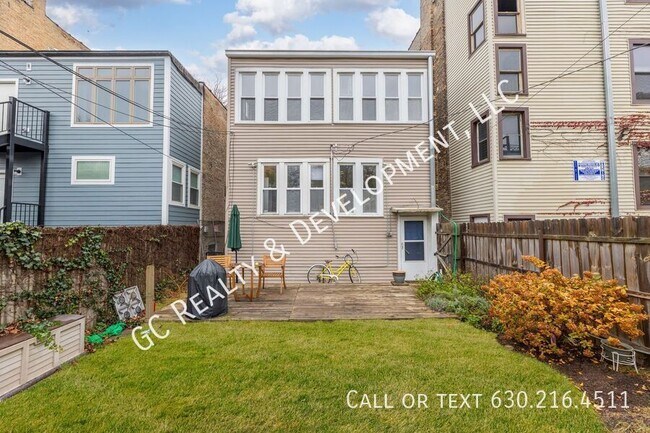 Building Photo - ***MOVE IN SPECIAL - 2 WEEKS FREE RENT / 3...