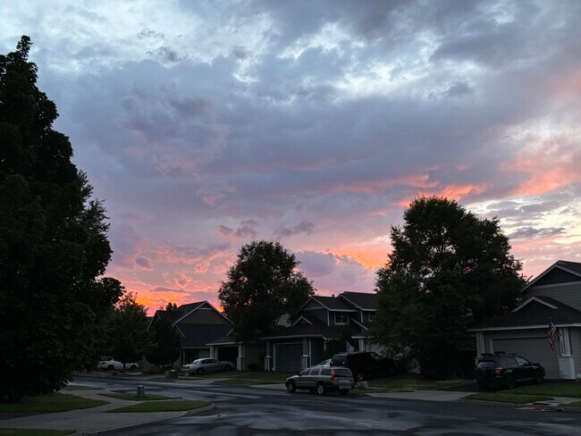 Building Photo - 61208 Brittle Bush St