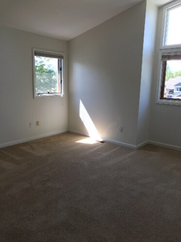 Building Photo - 8058 Centrebridge Dr