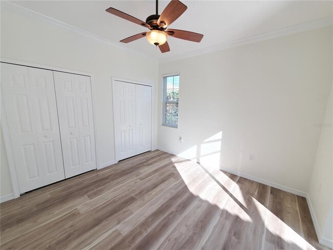 Building Photo - 5262 Far Oak Cir