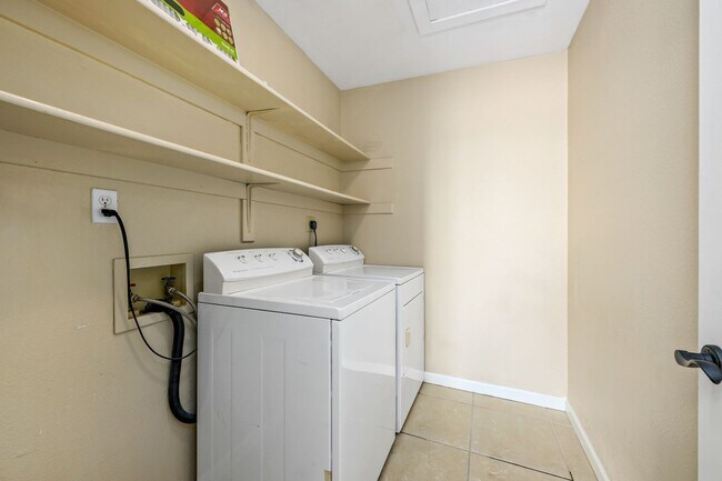 Building Photo - Foothills Condo Living