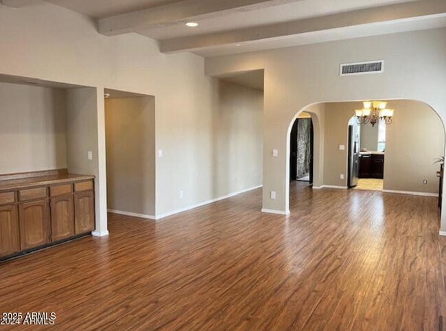 Building Photo - 6747 N 78th Pl