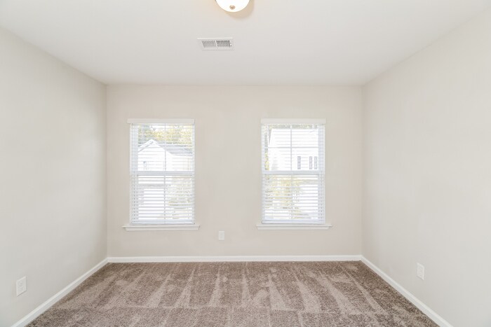 Building Photo - 227 Jimmy Love Ln