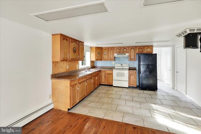 Building Photo - 5737 Old U.S. 22